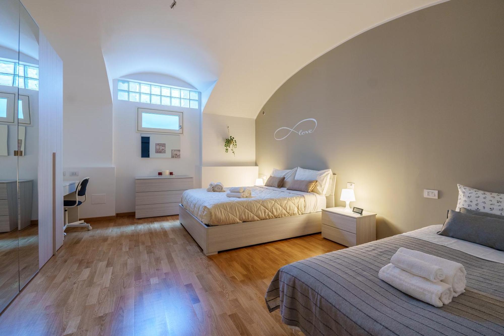 Centro Storico Duomo A 5 Minuti Love Suite Wifi Netflix Milan Luaran gambar